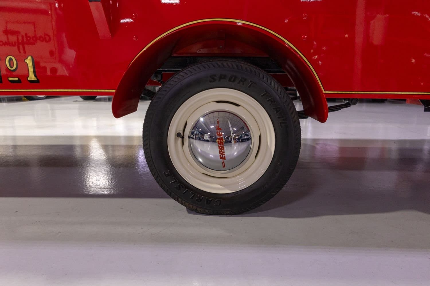 1952 Crosley Hook & Ladder Fire Truck thumbnail 15