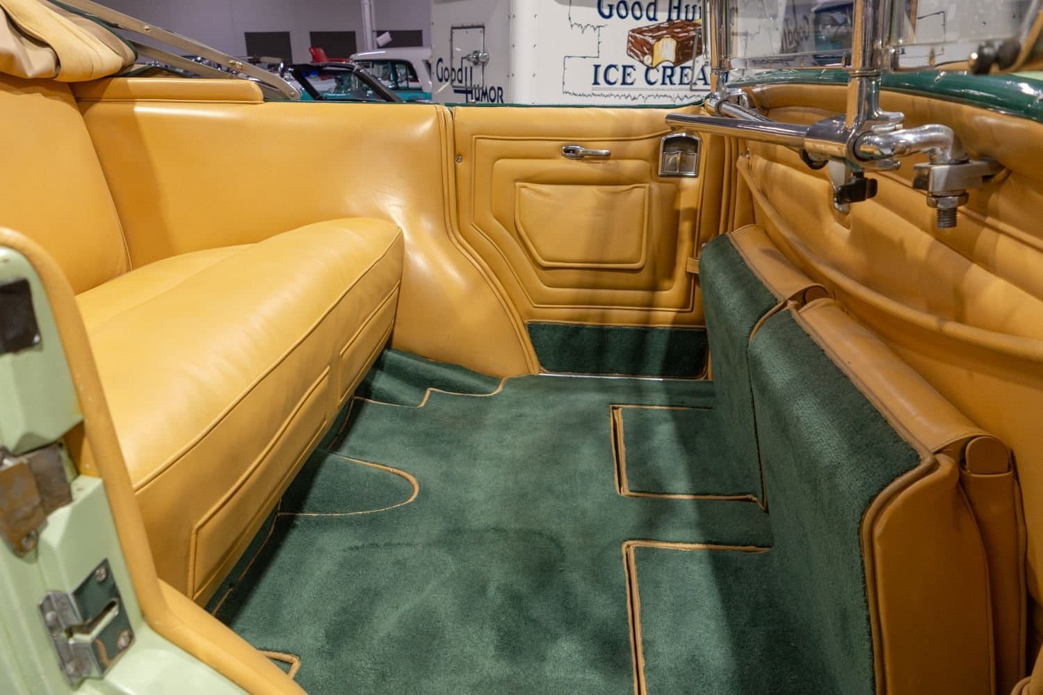 1931 Cadillac 370A V-12 4-Door Phaeton thumbnail 23