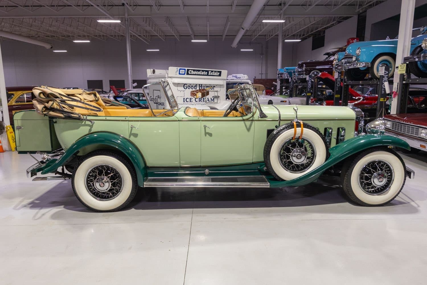 1931 Cadillac 370A V-12 4-Door Phaeton thumbnail 7