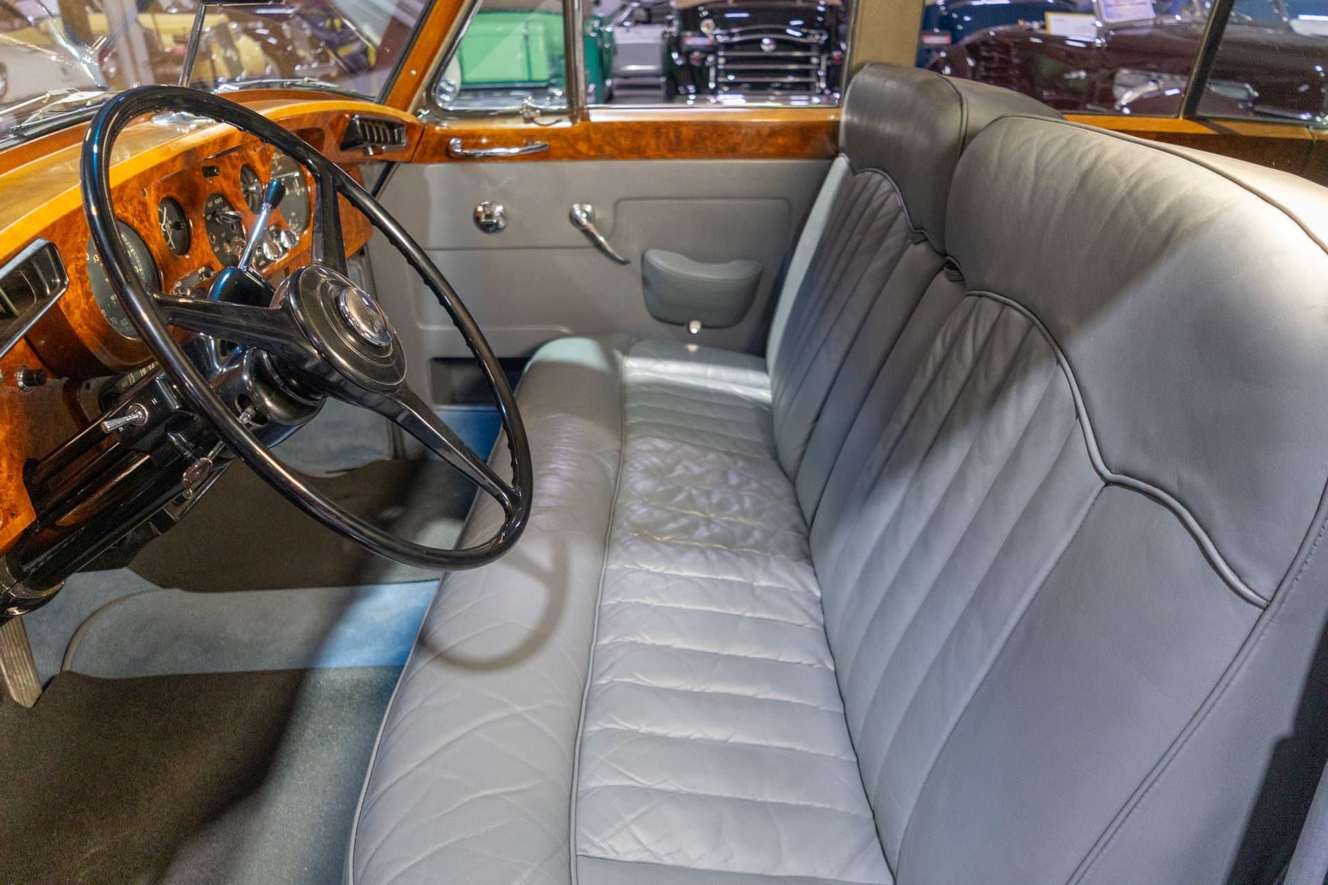 1961 Bentley S2 Saloon thumbnail 20