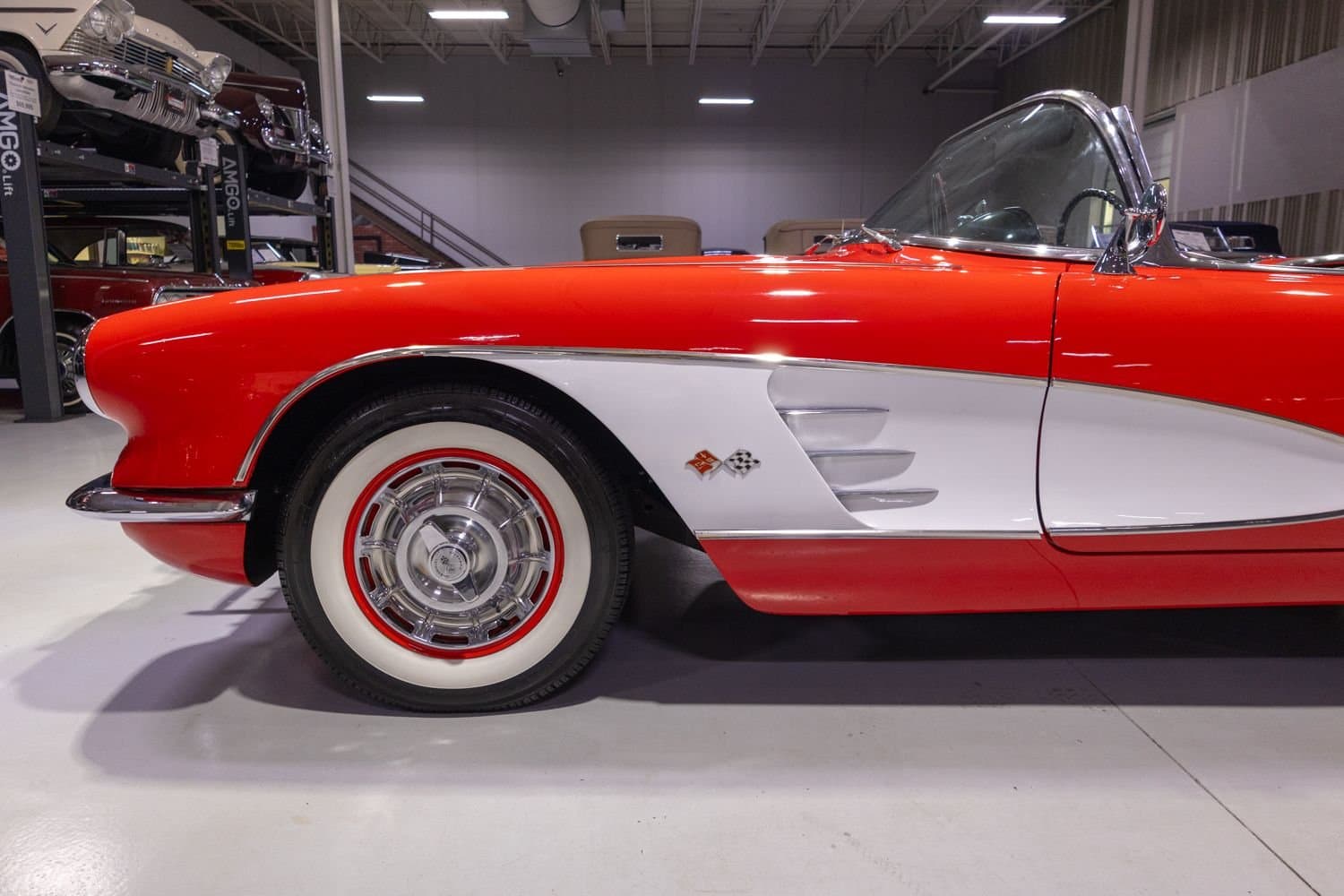 1960 Chevrolet Corvette Convertible thumbnail 14
