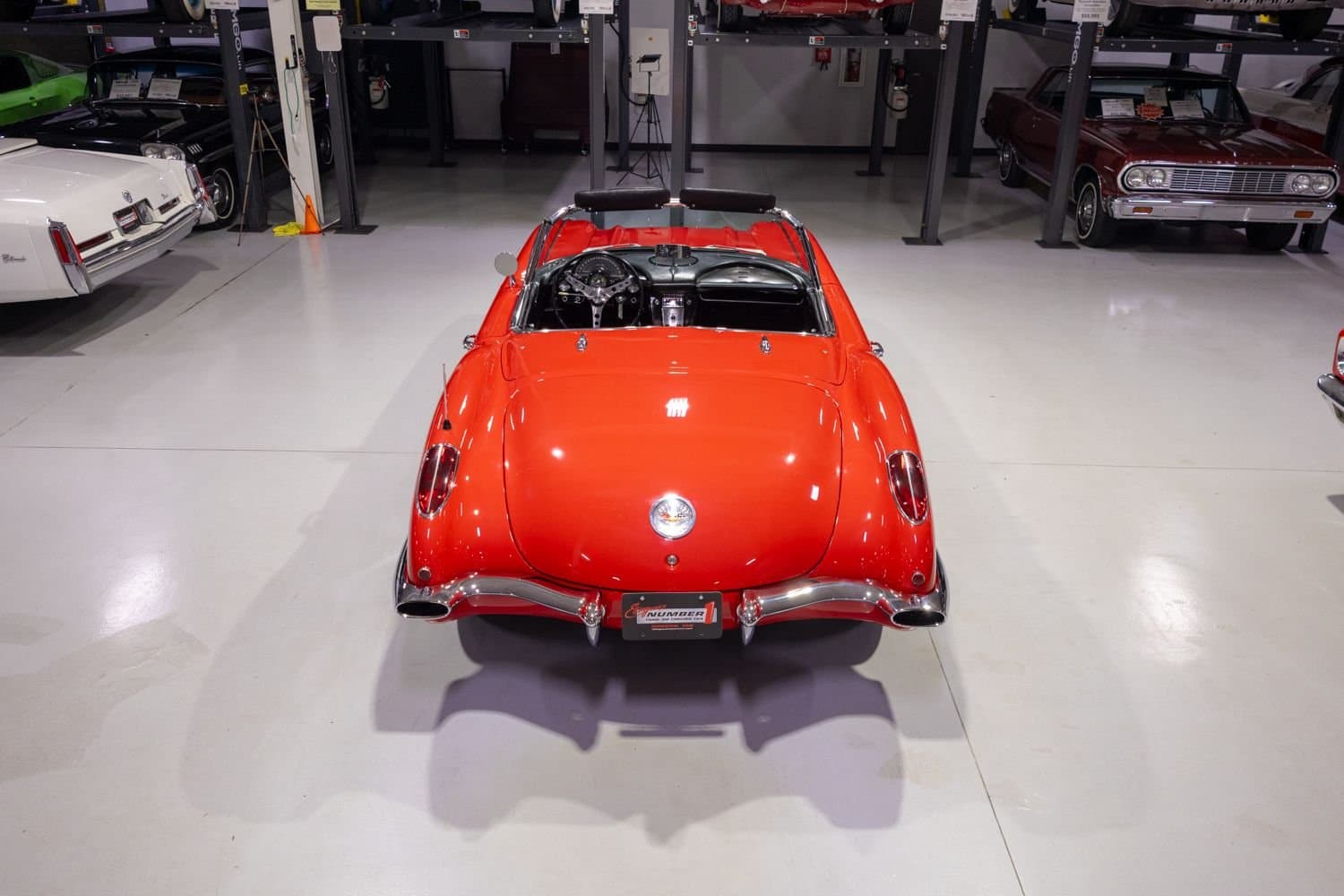 1960 Chevrolet Corvette Convertible thumbnail 5