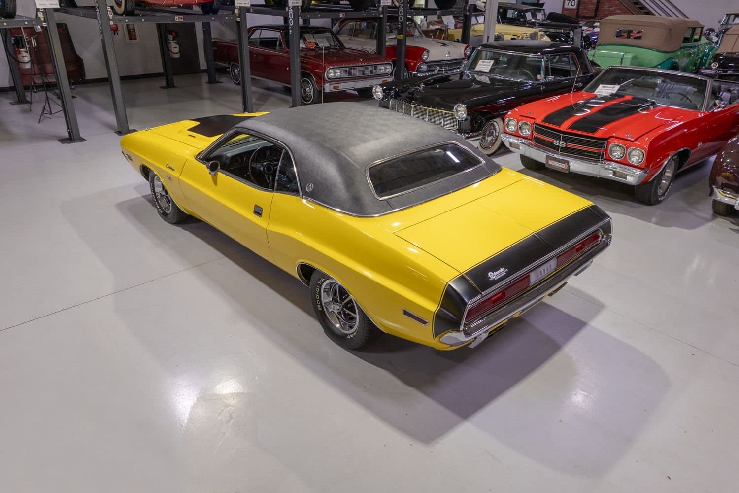 1970 Dodge Challenger RT/SE thumbnail 6