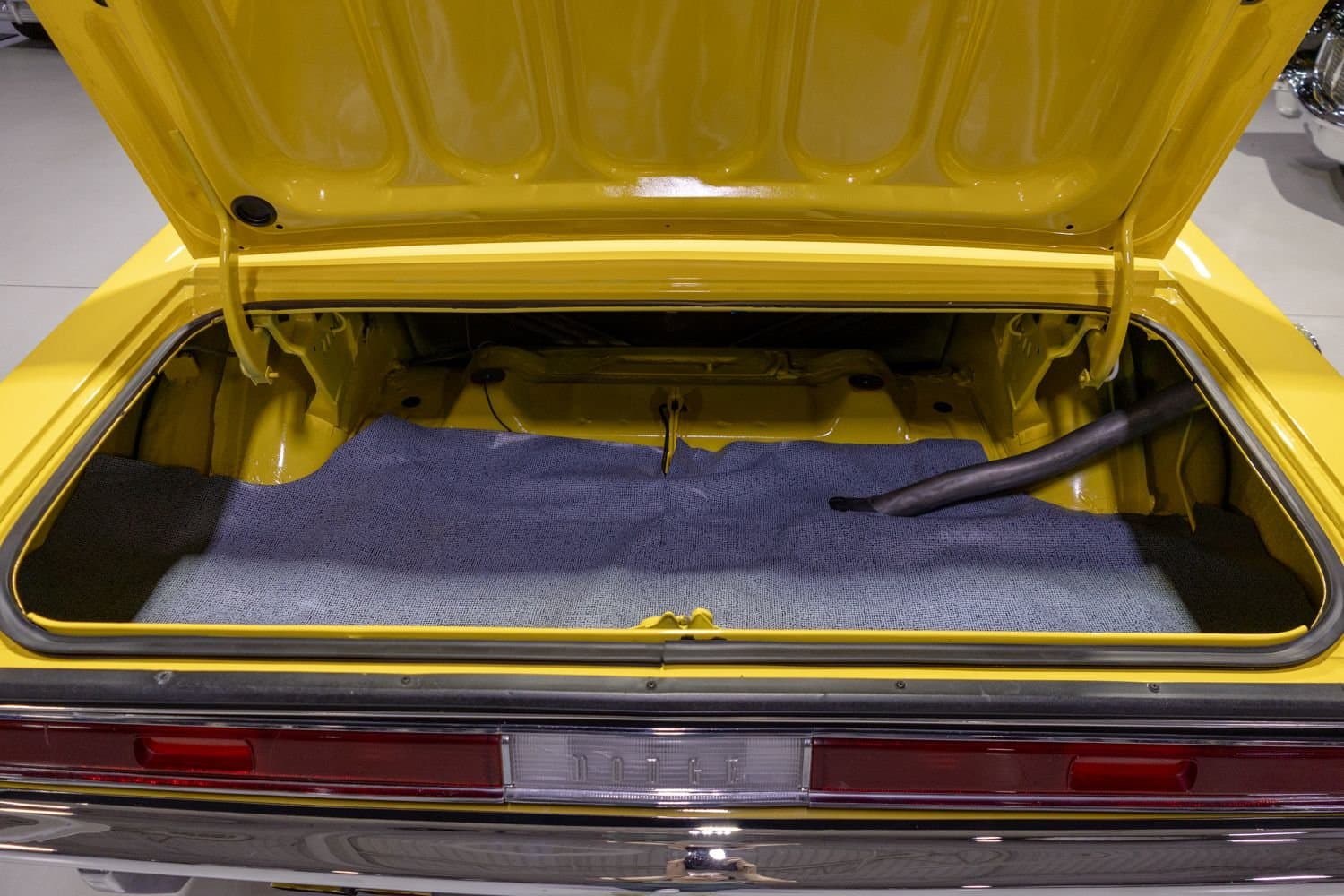 1970 Dodge Challenger RT/SE thumbnail 19