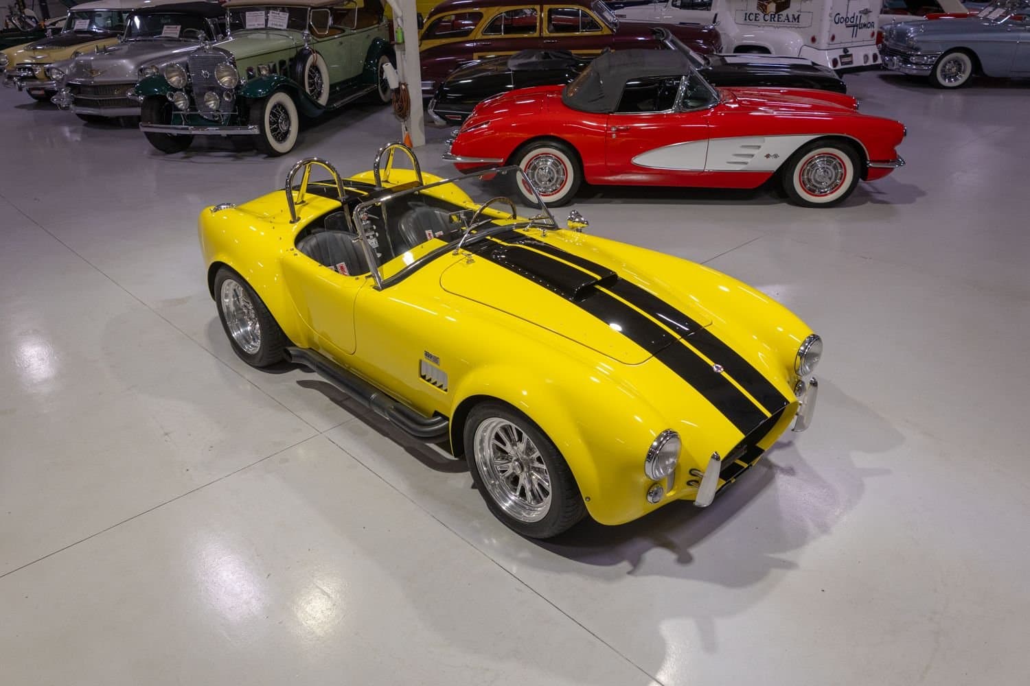 1965 Superformance Cobra MKIII thumbnail 4