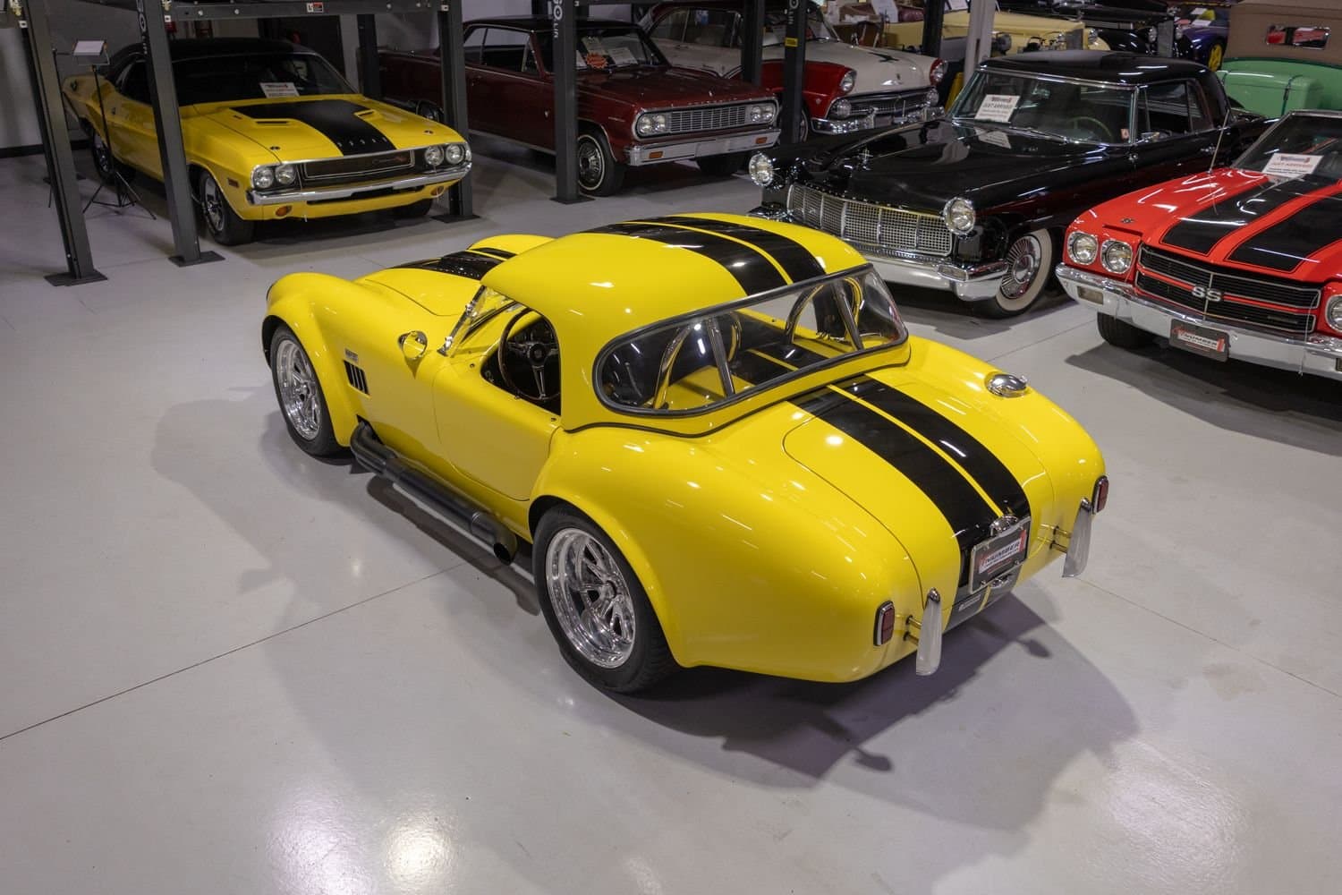 1965 Superformance Cobra MKIII thumbnail 8