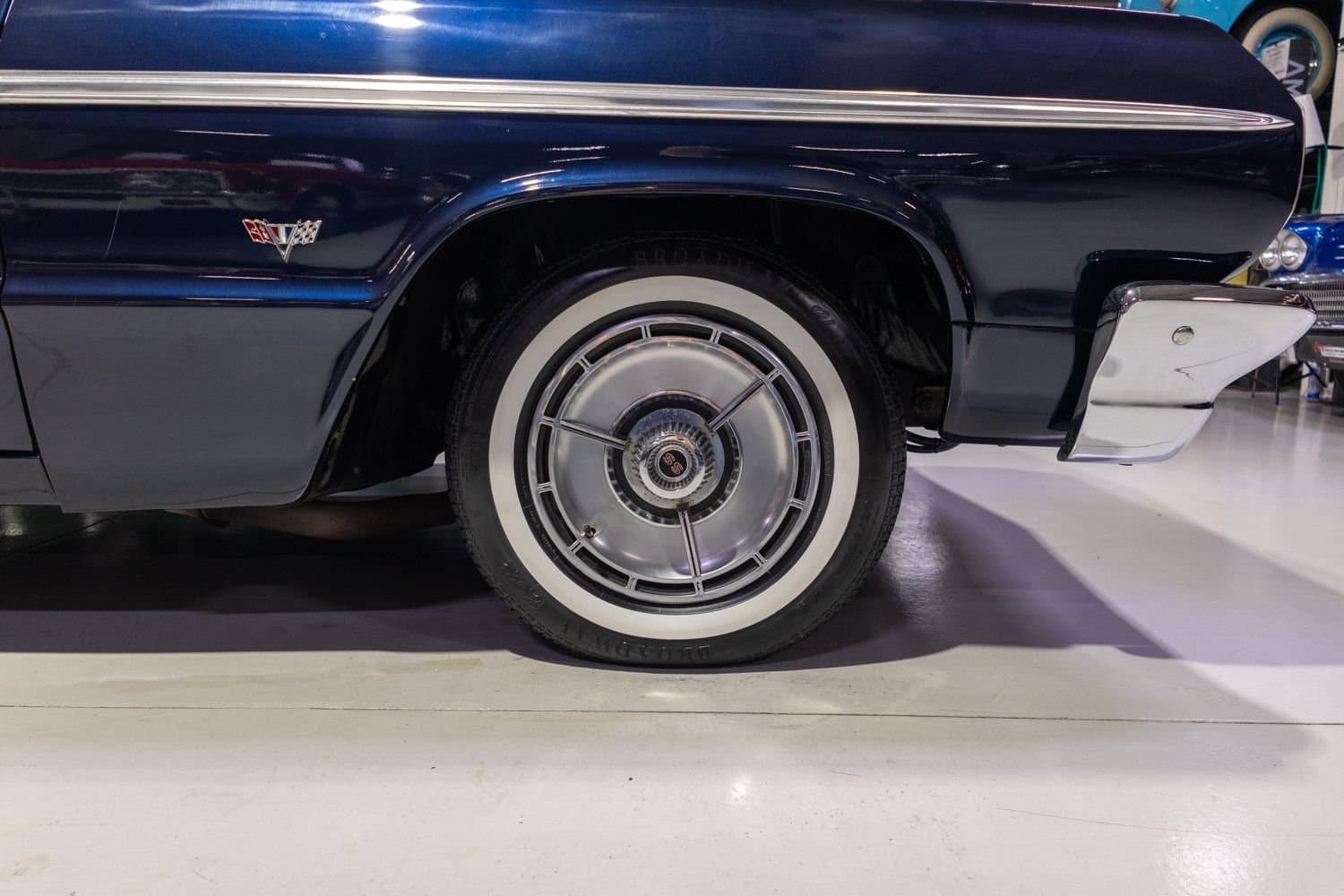1964 Chevrolet Impala SS thumbnail 13