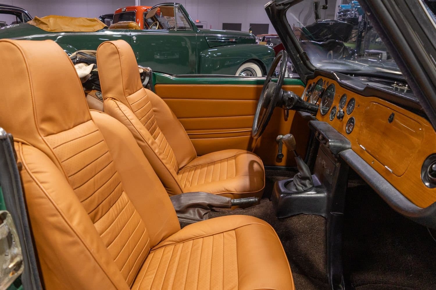 1971 Triumph TR6 Convertible thumbnail 24