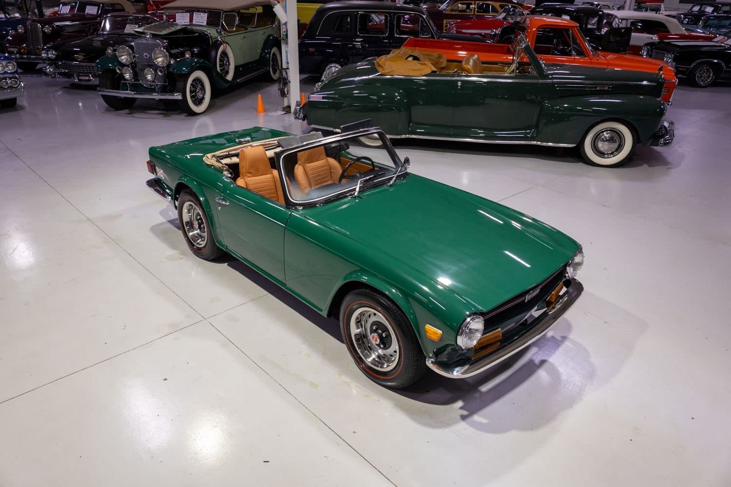 1971 Triumph TR6 Convertible thumbnail 4