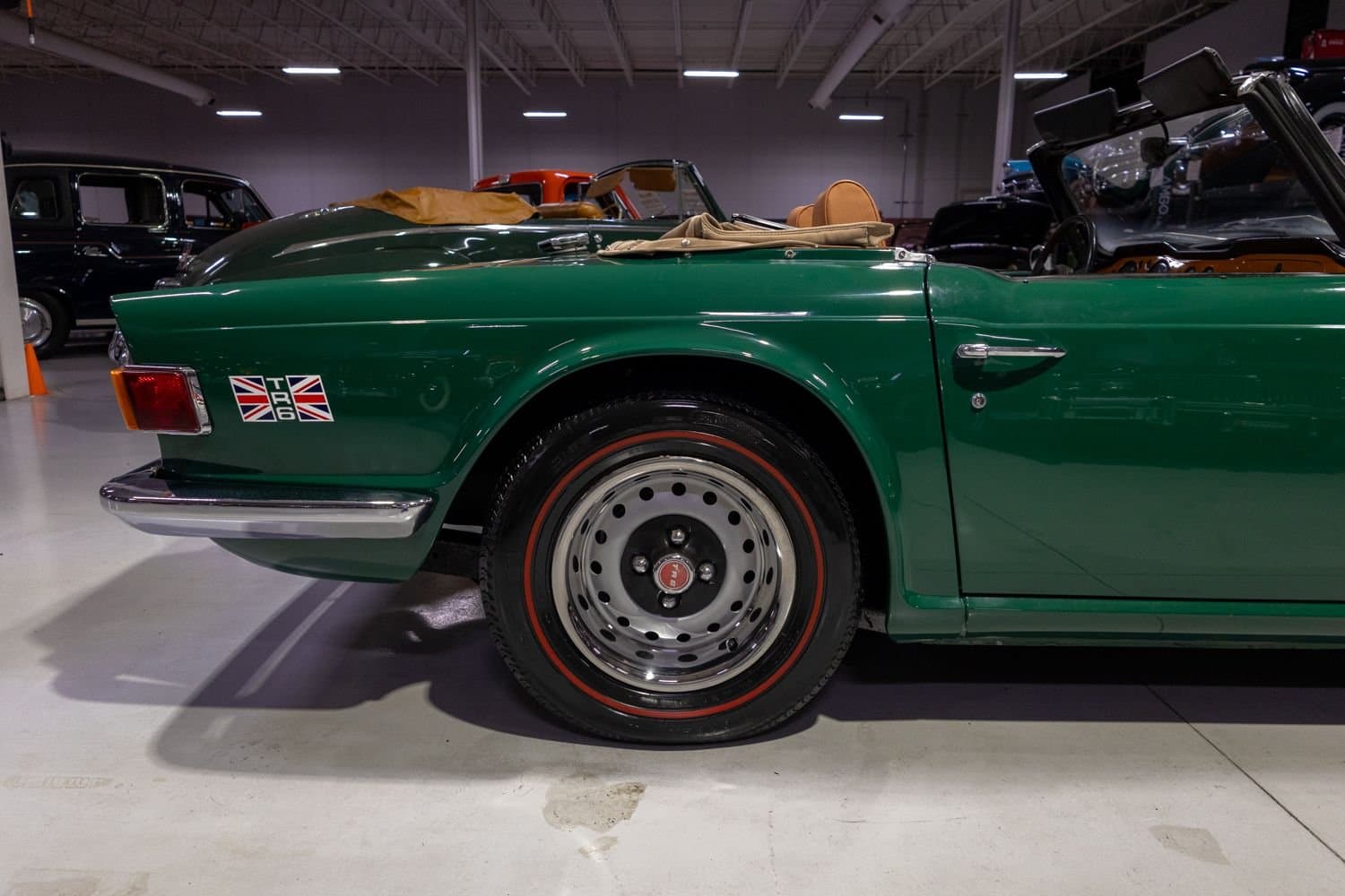 1971 Triumph TR6 Convertible thumbnail 16