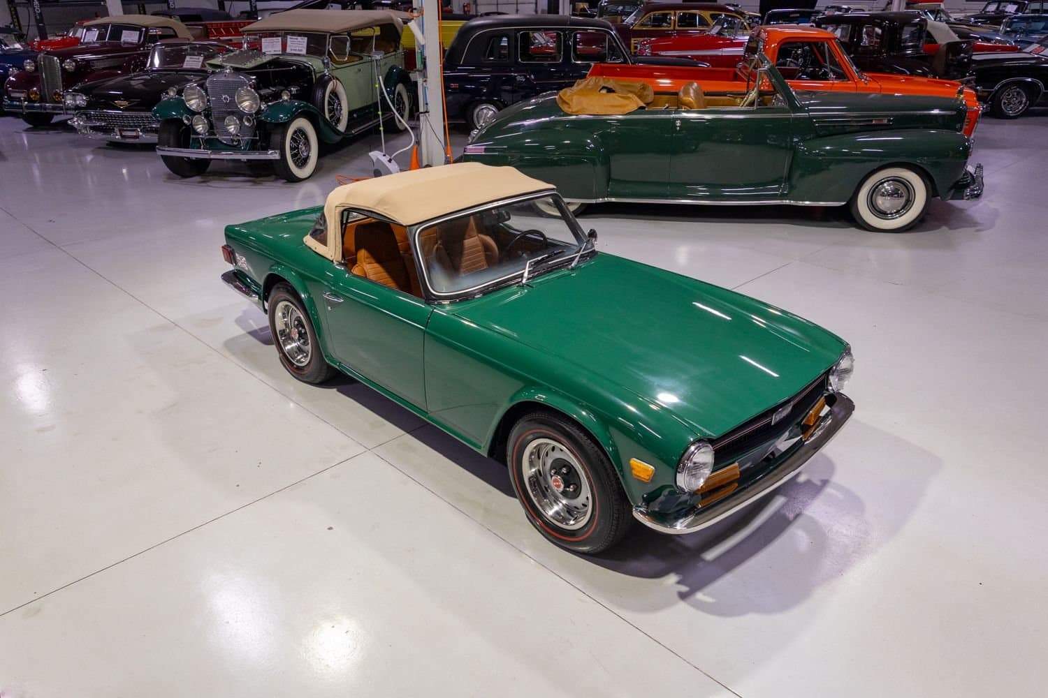 1971 Triumph TR6 Convertible thumbnail 7