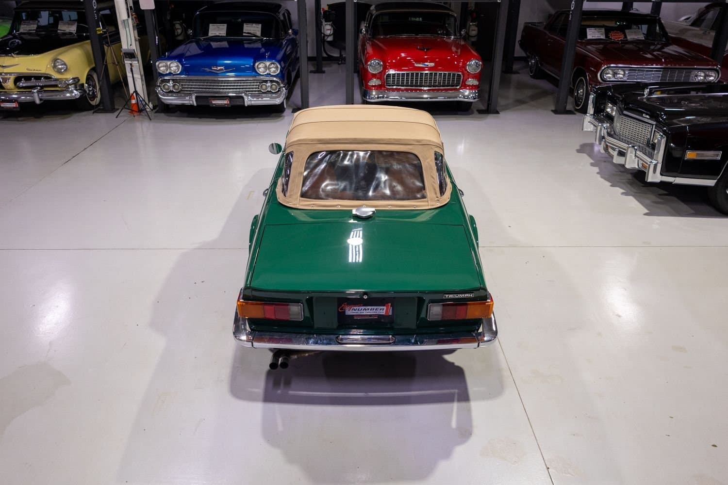 1971 Triumph TR6 Convertible thumbnail 8