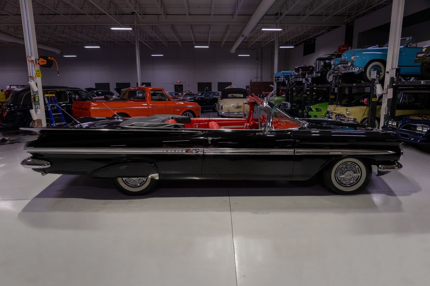 1959 Chevrolet Impala Convertible thumbnail 13