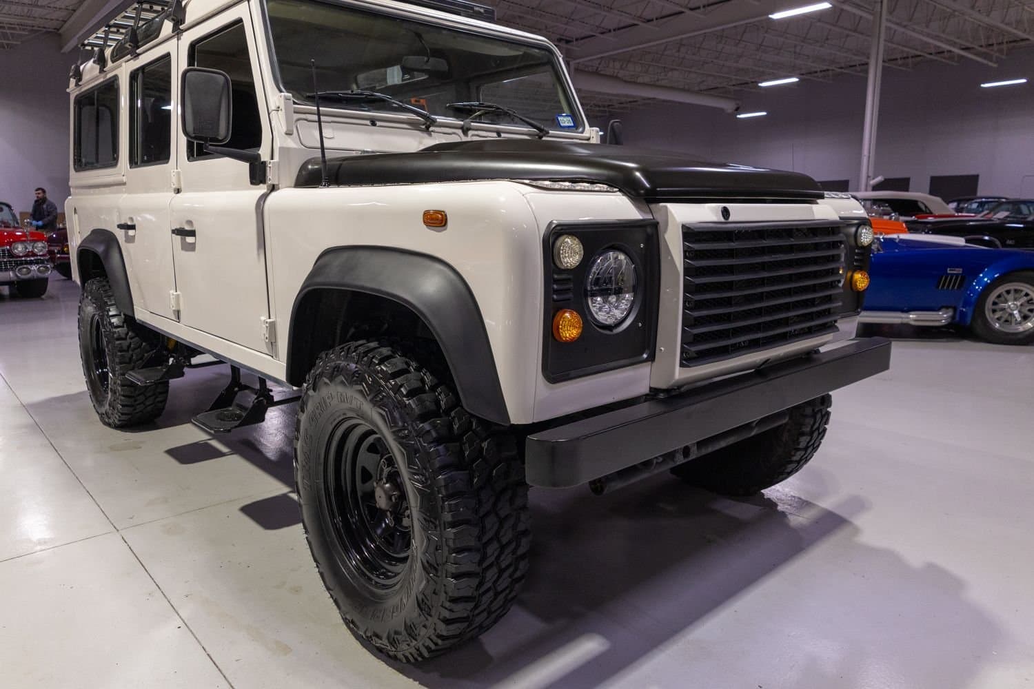 1986 Land Rover Defender 110 thumbnail 14