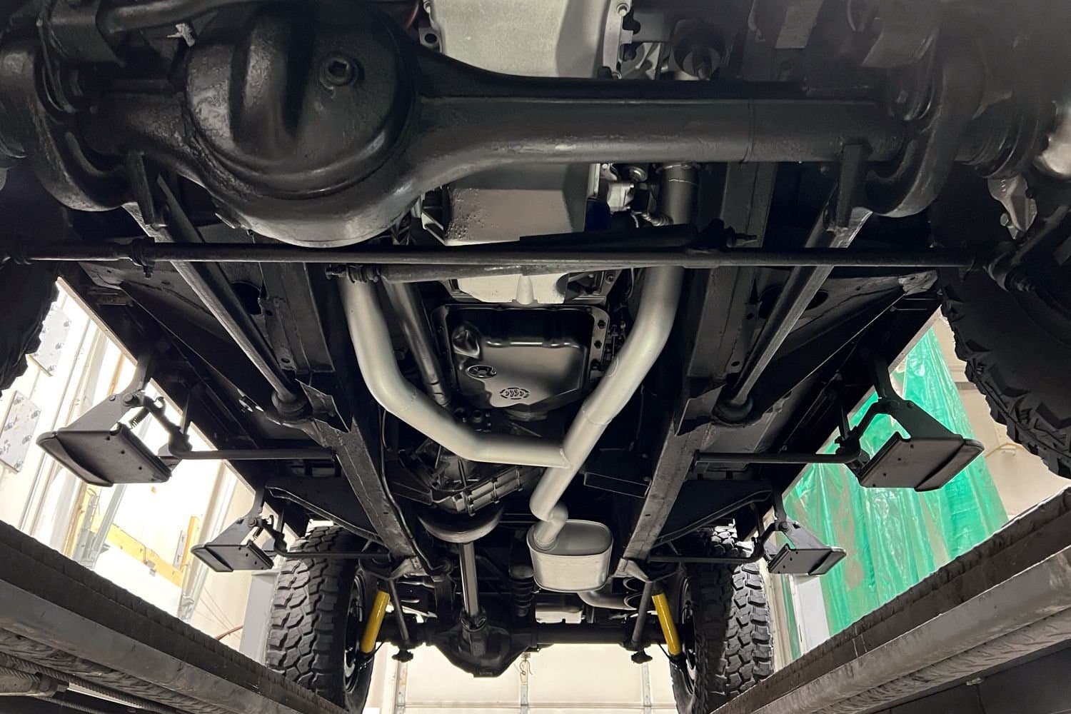 1986 Land Rover Defender 110 thumbnail 3