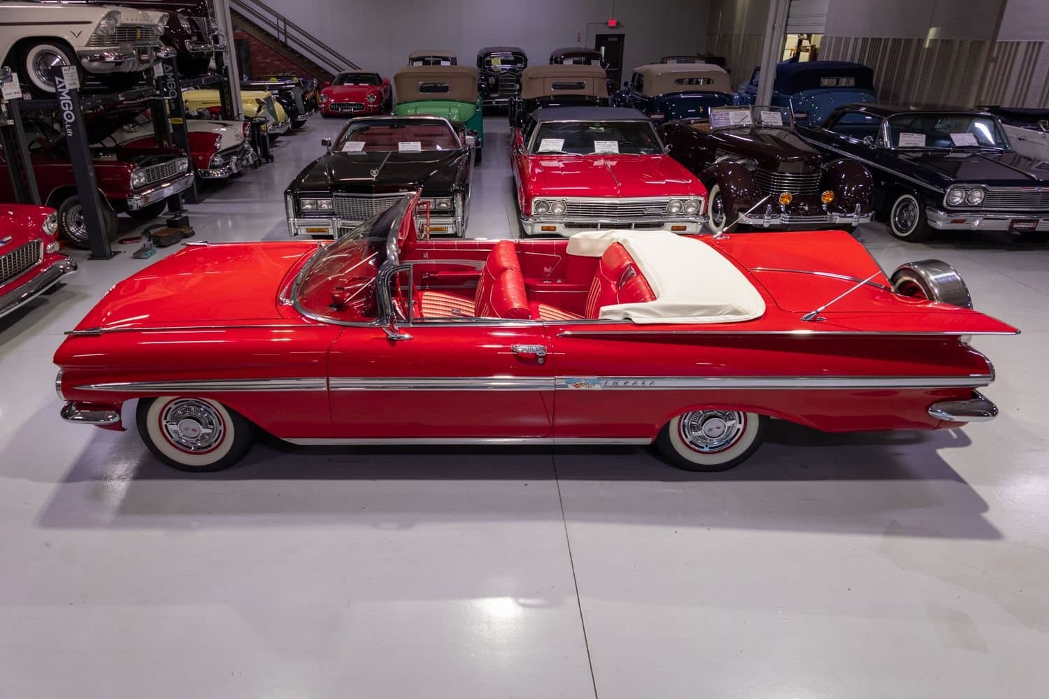1959 Chevrolet Impala Convertible thumbnail 6