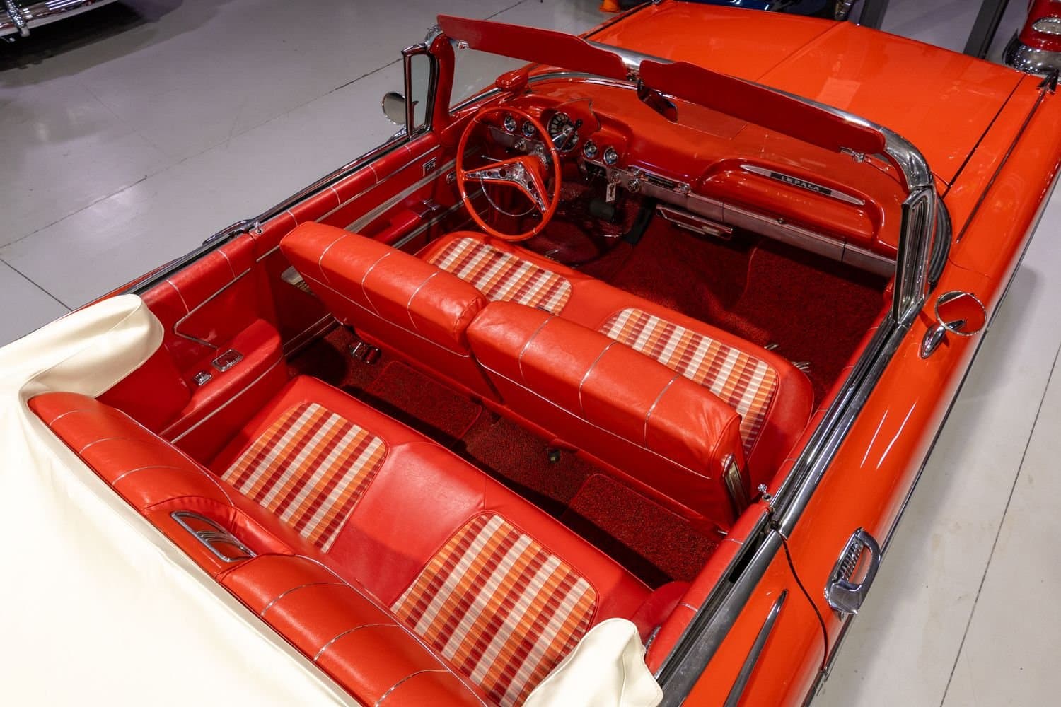 1959 Chevrolet Impala Convertible thumbnail 25