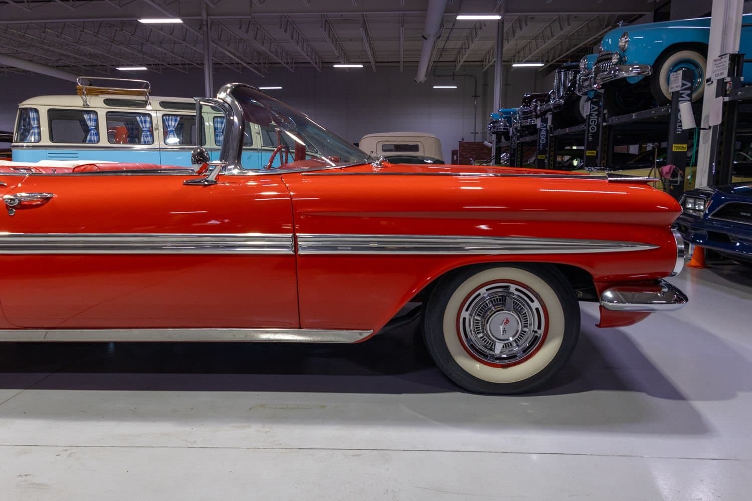 1959 Chevrolet Impala Convertible thumbnail 16