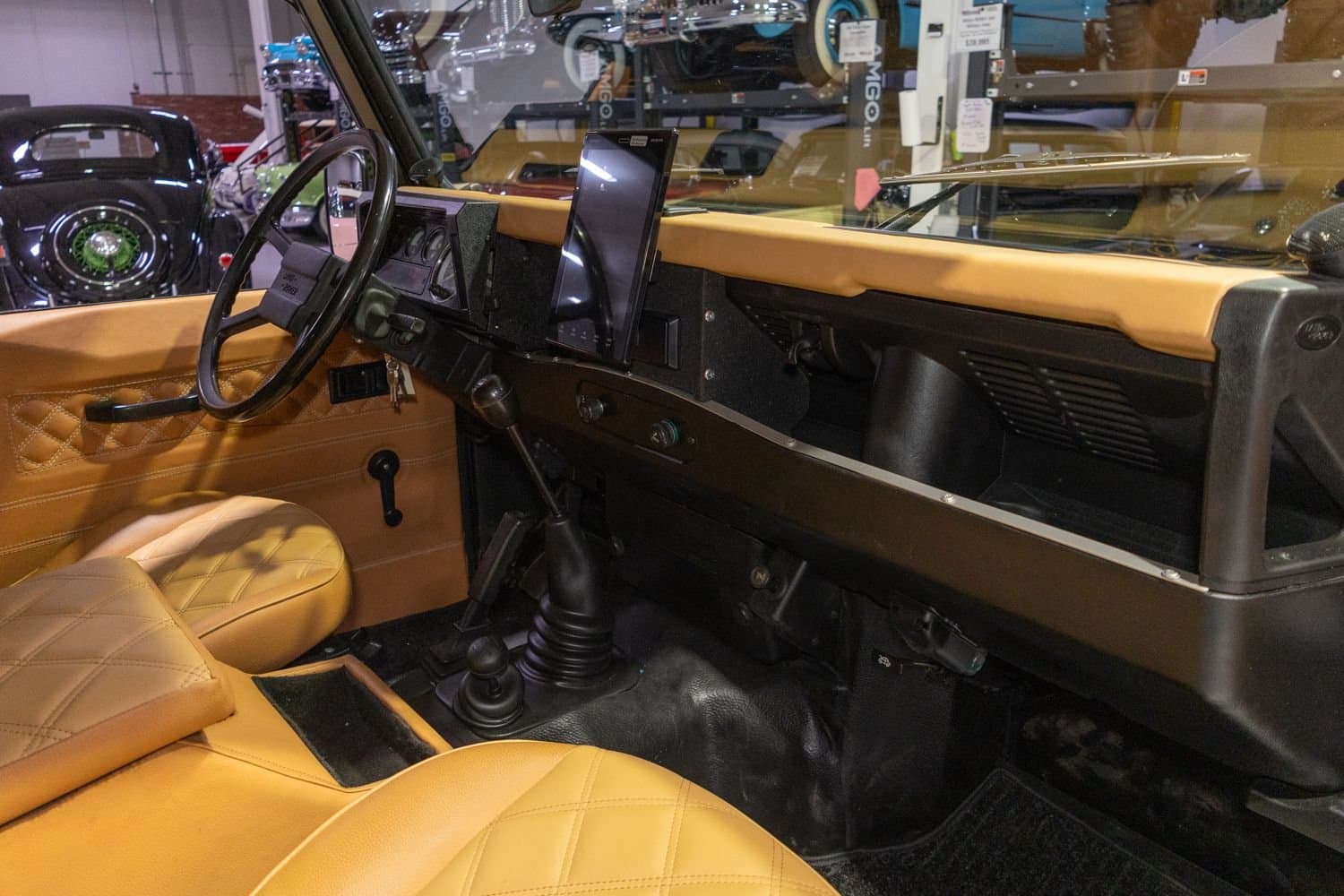 1987 Land Rover Defender 90 — photo 2