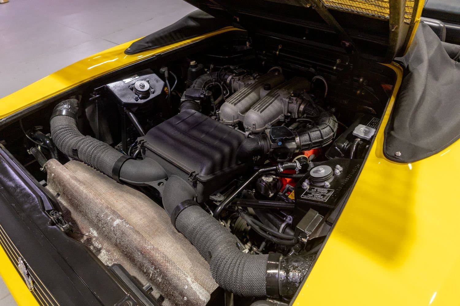 1995 Ferrari 348 Spider Convertible thumbnail 22
