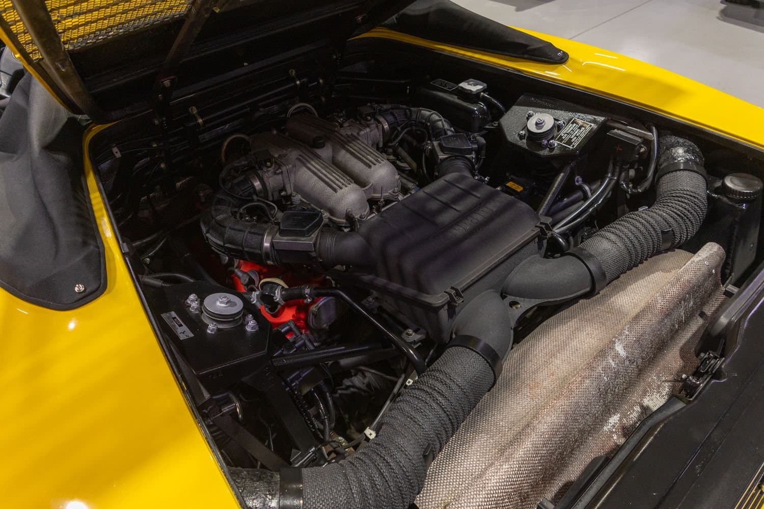 1995 Ferrari 348 Spider Convertible thumbnail 23