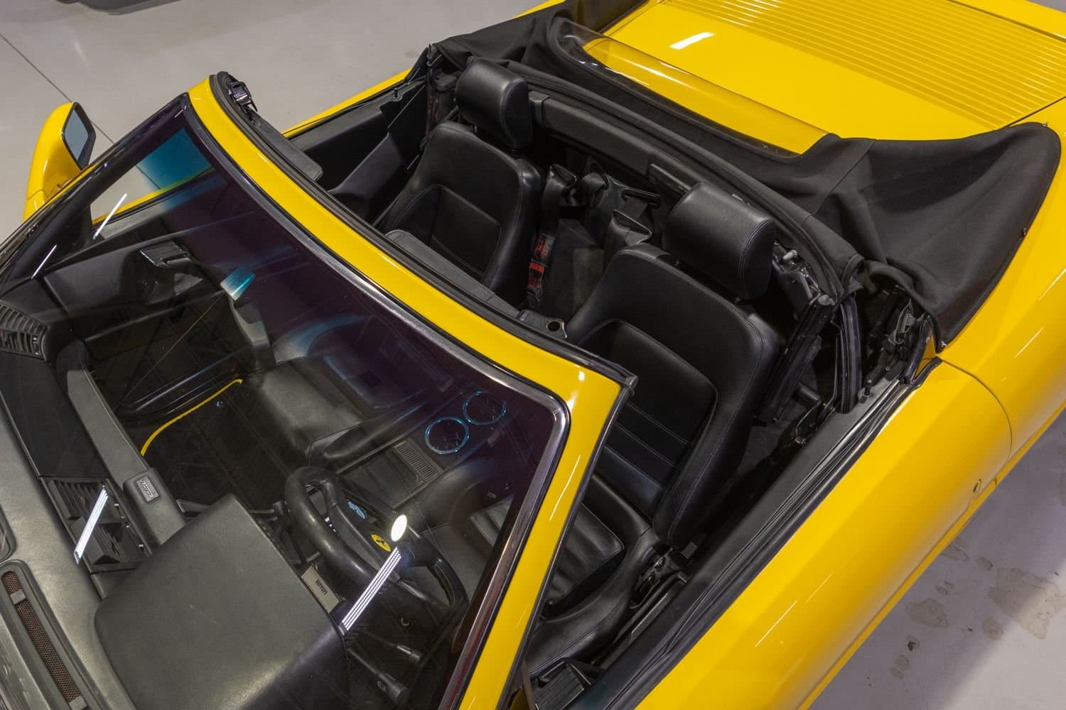1995 Ferrari 348 Spider Convertible thumbnail 29