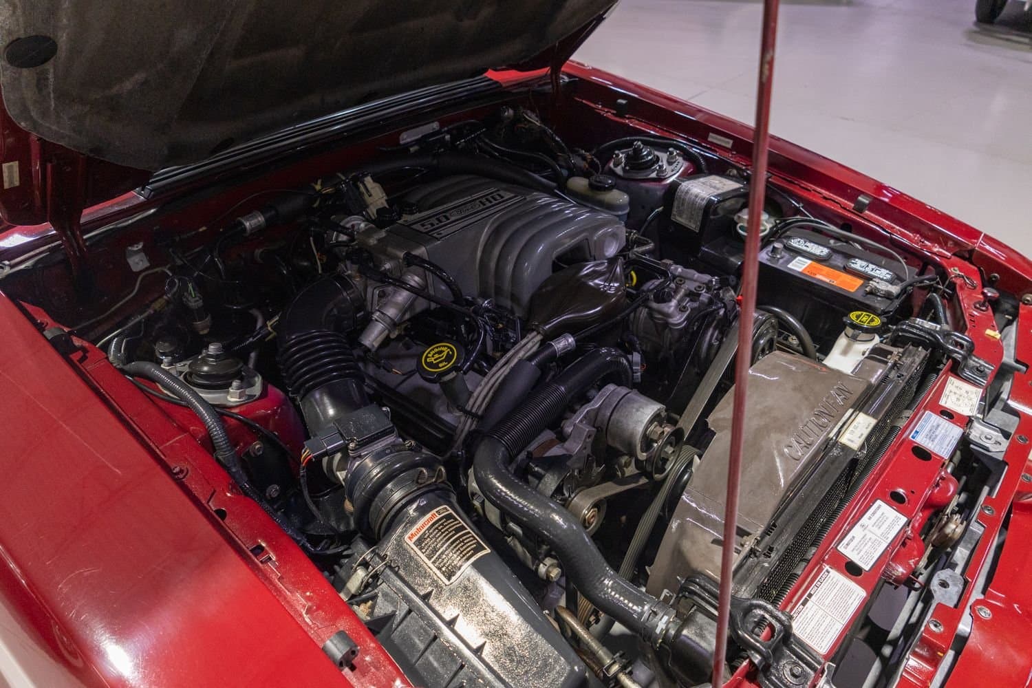 1989 Ford Mustang LX 5.0L Convertible thumbnail 16