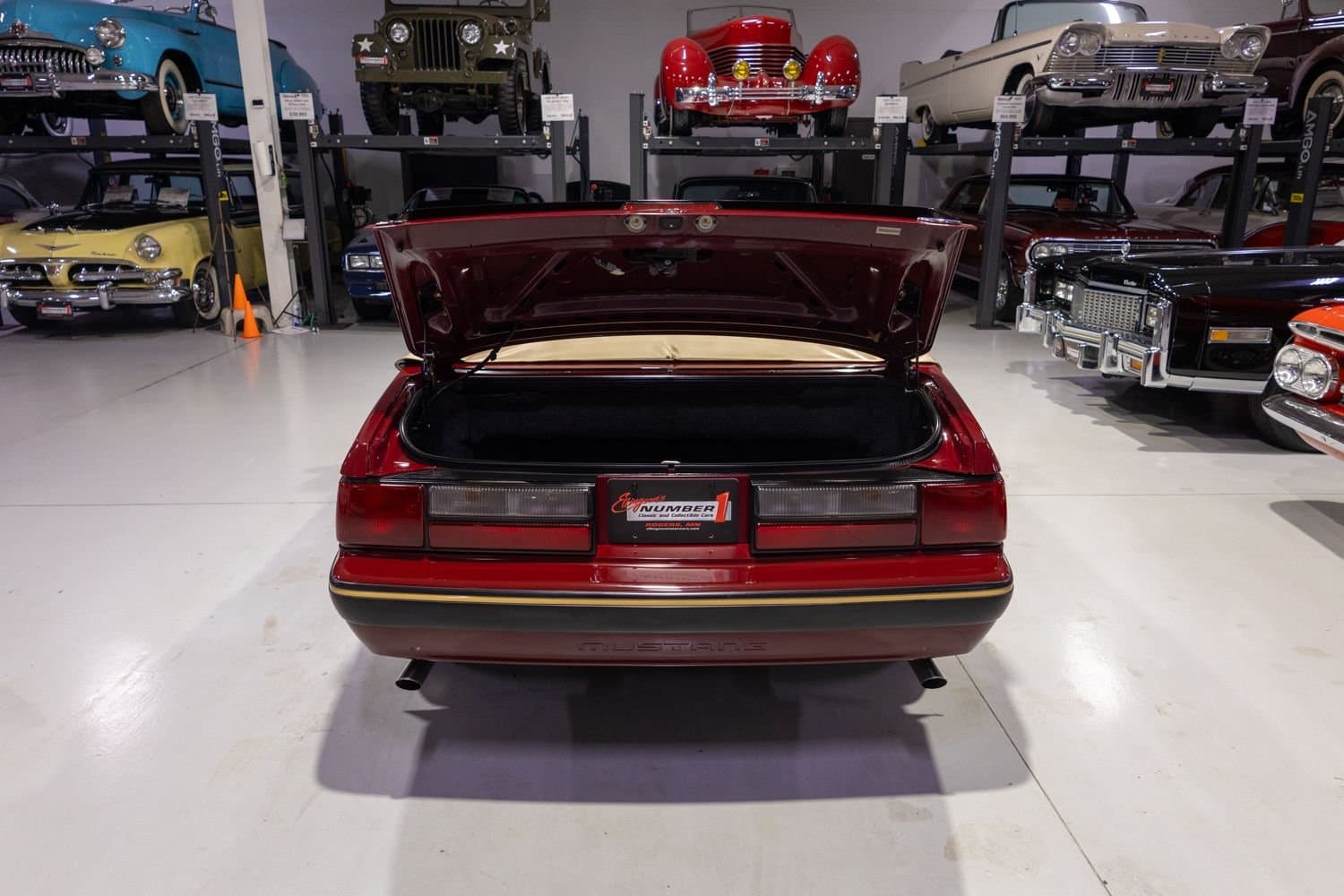1989 Ford Mustang LX 5.0L Convertible thumbnail 18