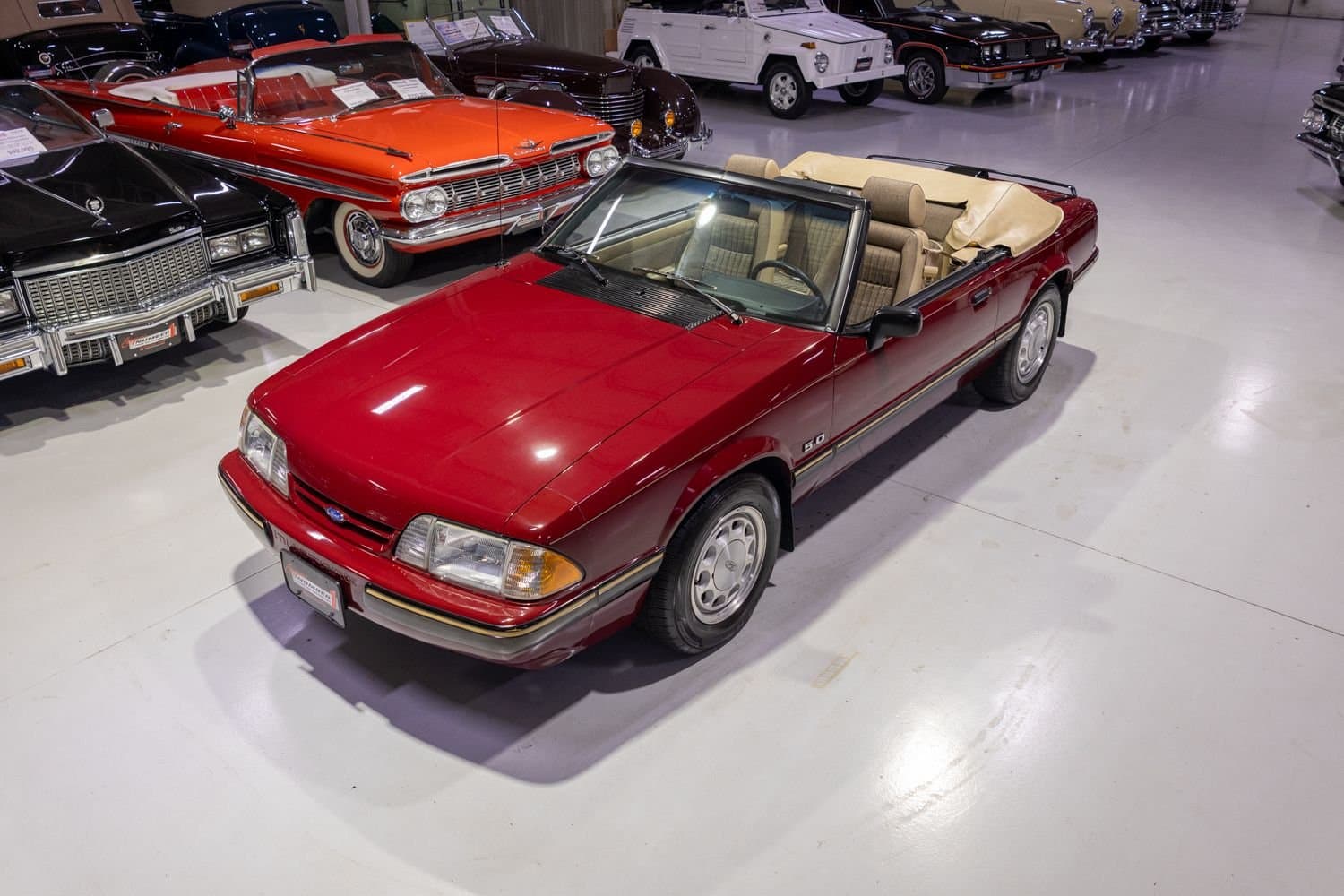 1989 Ford Mustang LX 5.0L Convertible thumbnail 4