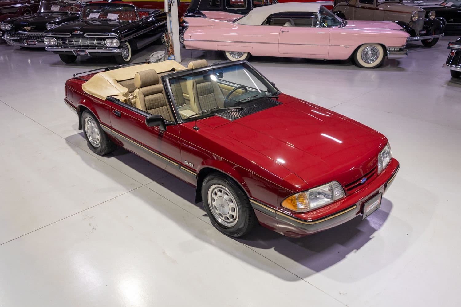 1989 Ford Mustang LX 5.0L Convertible thumbnail 5