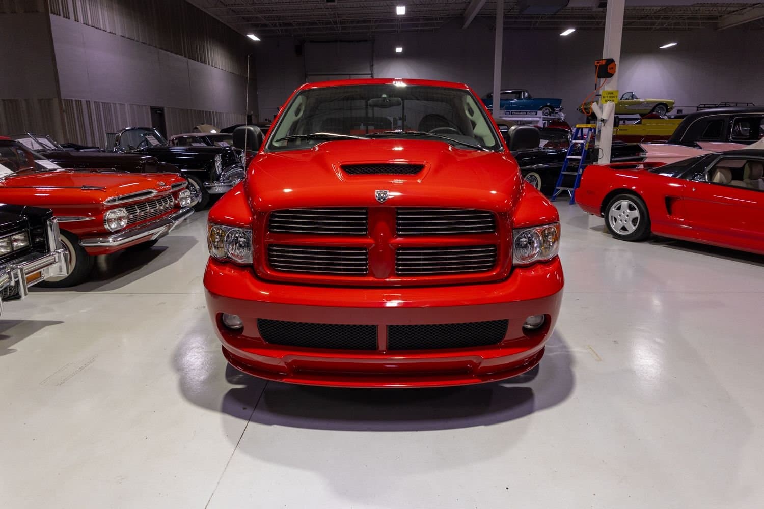 2004 Dodge Ram 1500 SRT-10 thumbnail 9