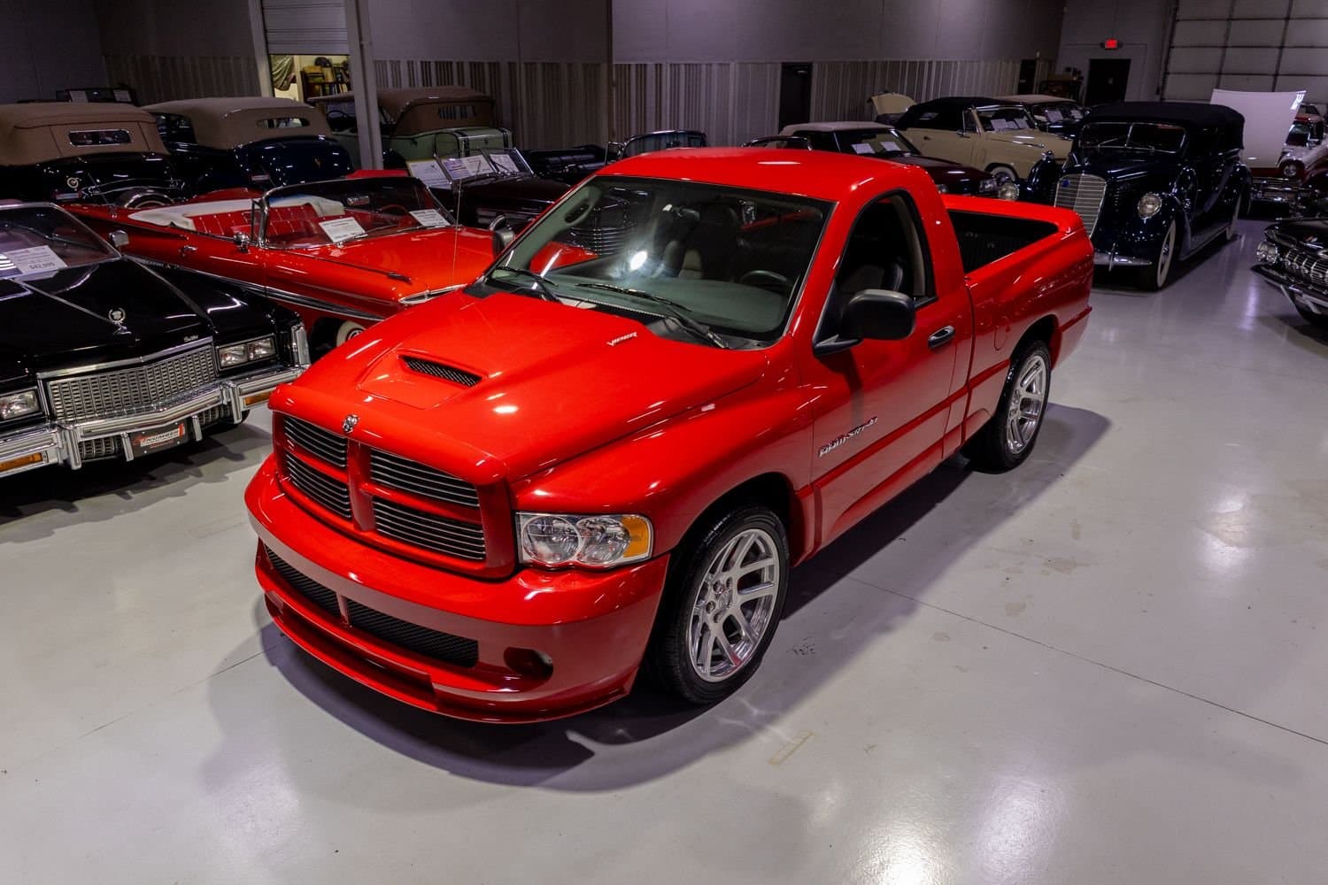 2004 Dodge Ram 1500 SRT-10 thumbnail 4