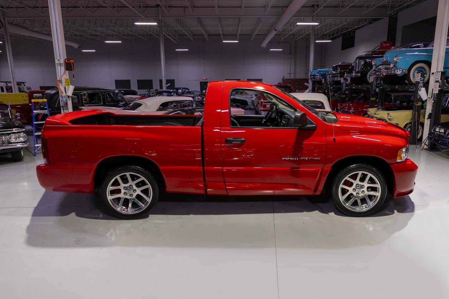 2004 Dodge Ram 1500 SRT-10 thumbnail 10