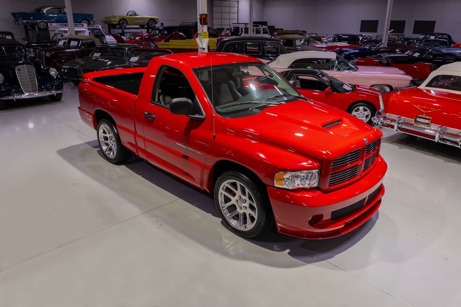 2004 Dodge Ram 1500 SRT-10 thumbnail 5
