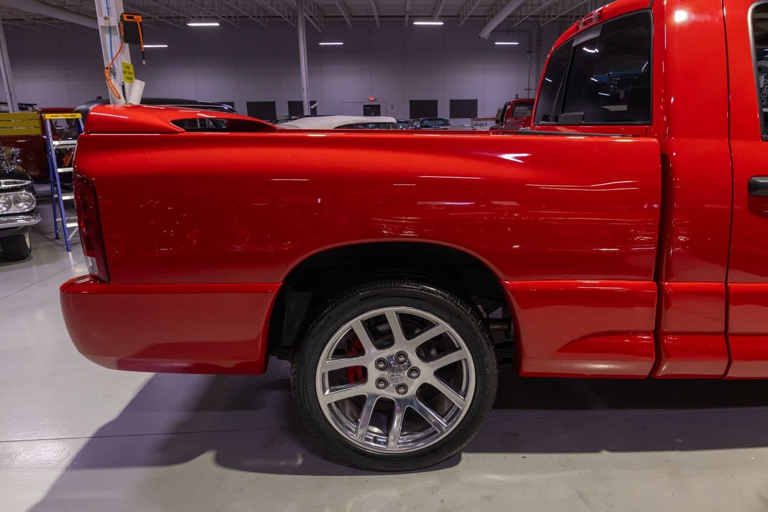2004 Dodge Ram 1500 SRT-10 thumbnail 15