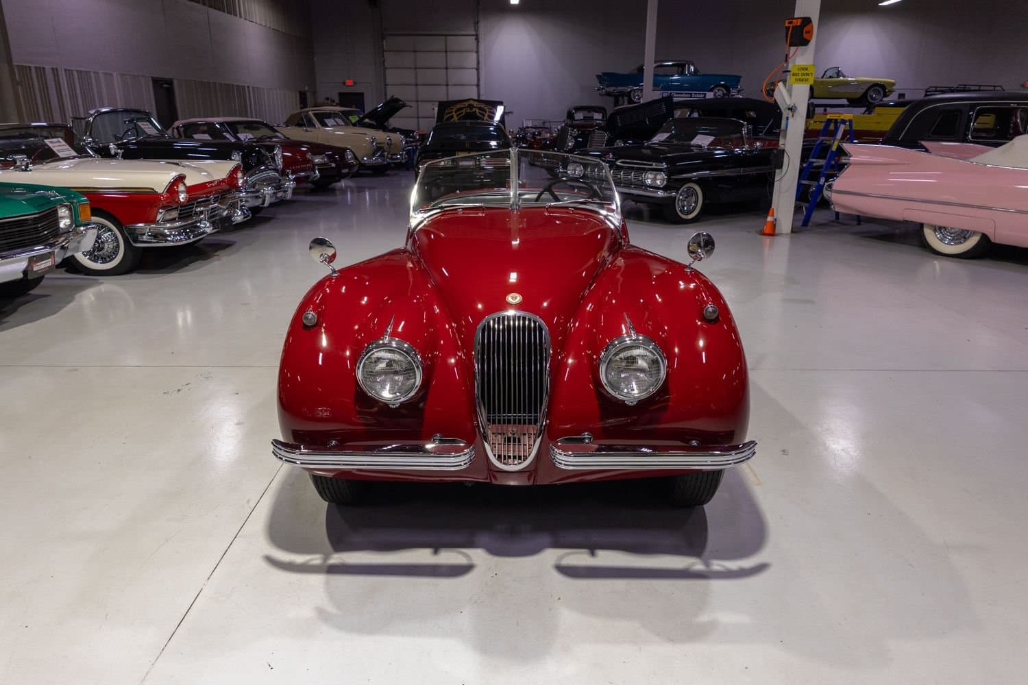 1954 Jaguar XK120 thumbnail 10