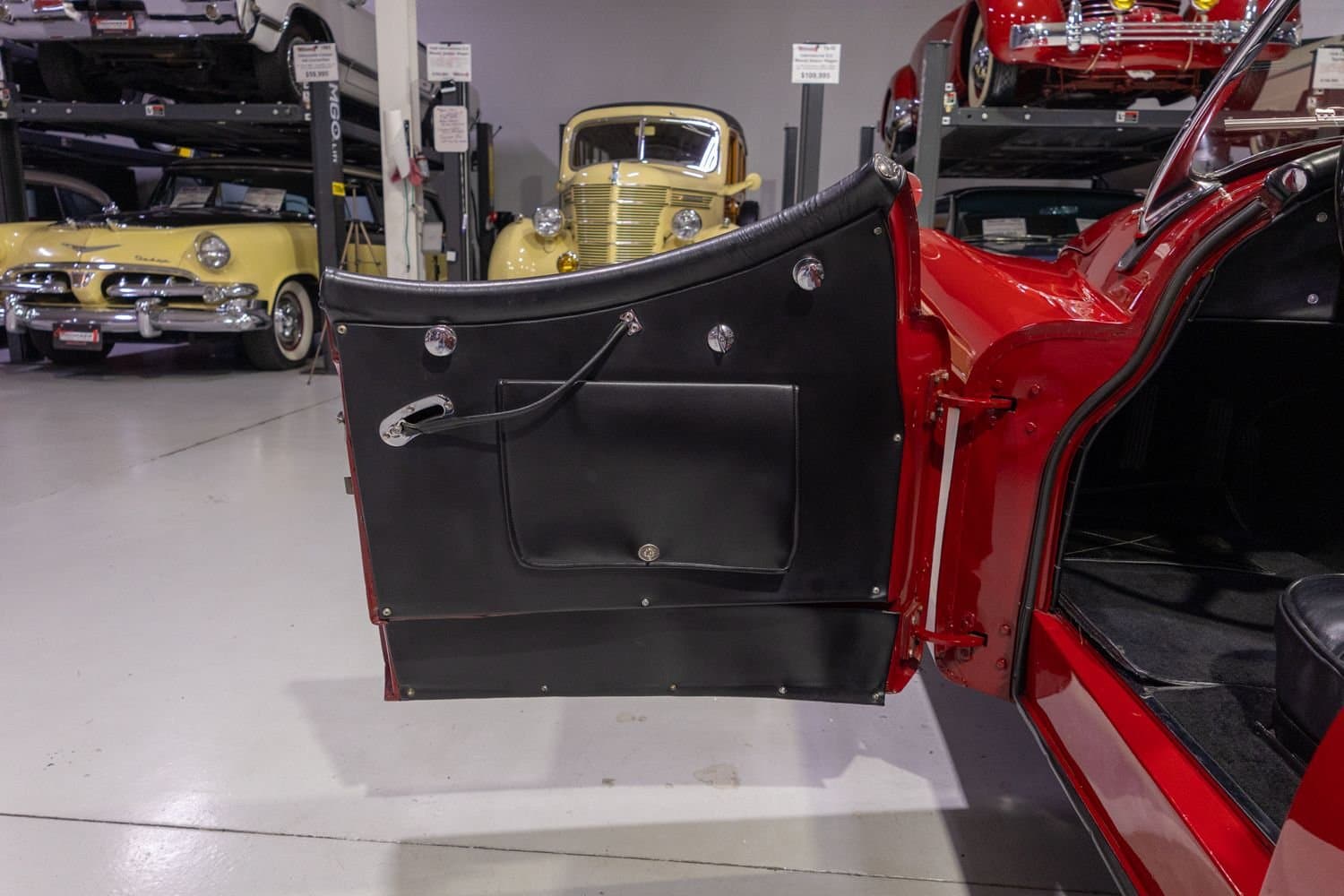 1954 Jaguar XK120 thumbnail 21