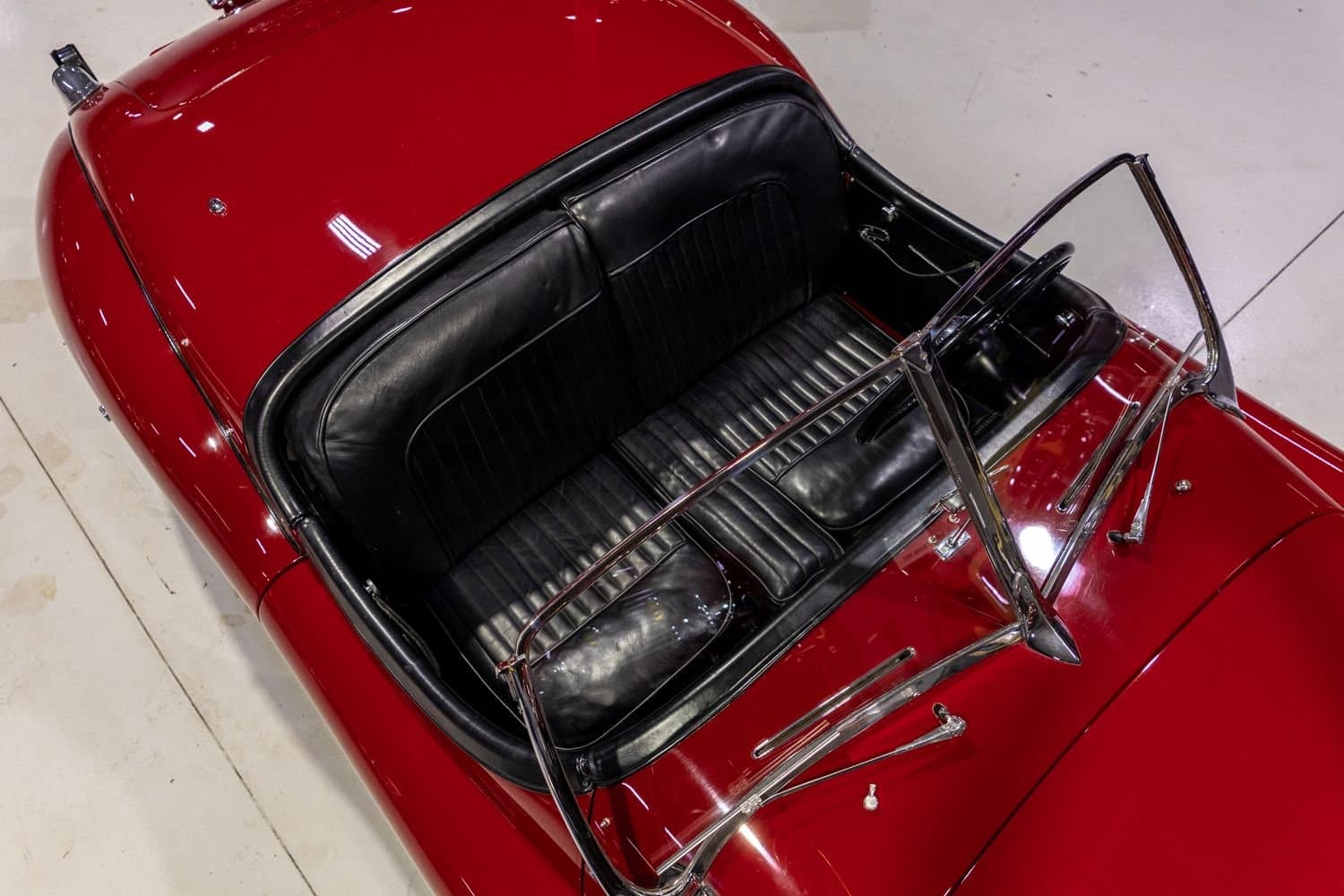 1954 Jaguar XK120 — photo 2