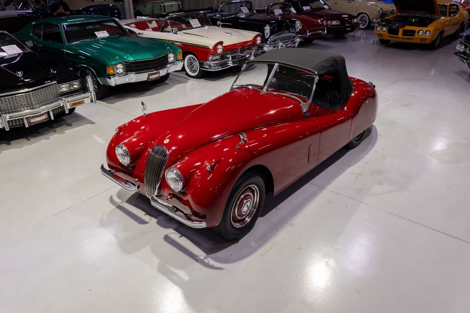 1954 Jaguar XK120 thumbnail 7