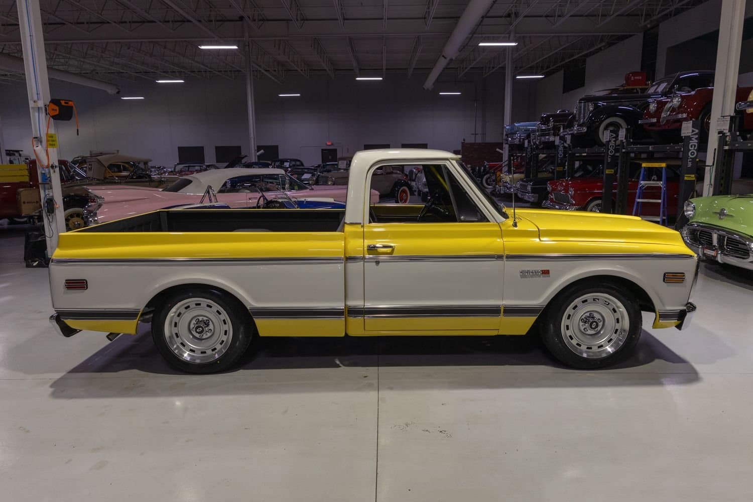 1970 Chevrolet C10 Restomod Pickup thumbnail 9