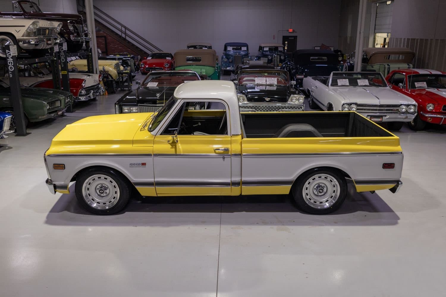 1970 Chevrolet C10 Restomod Pickup thumbnail 7