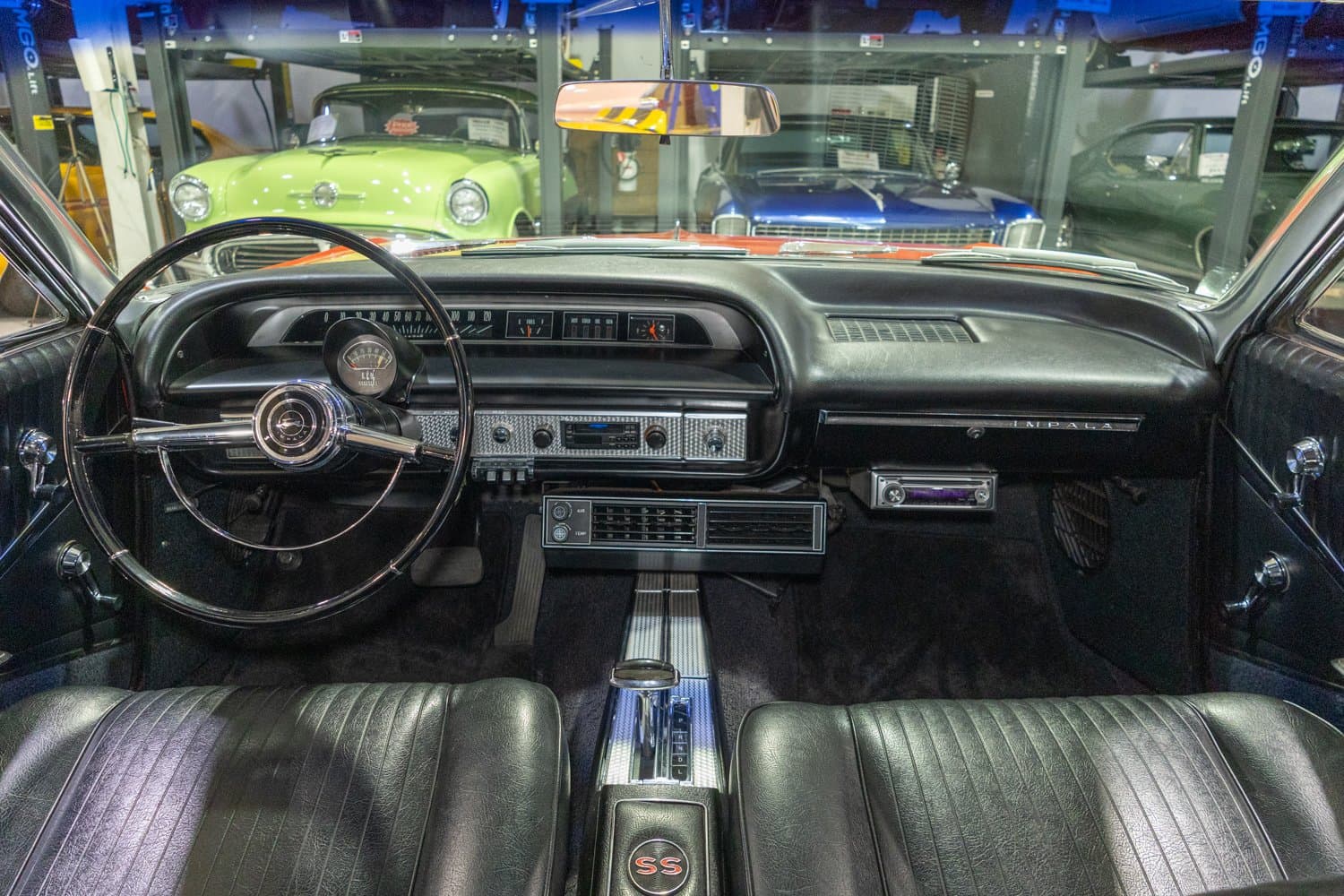 1964 Chevrolet Impala SS — photo 2