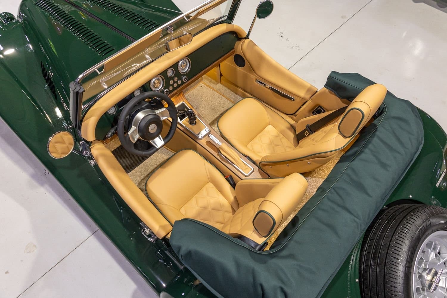 2026 Morgan Plus Four — photo 2