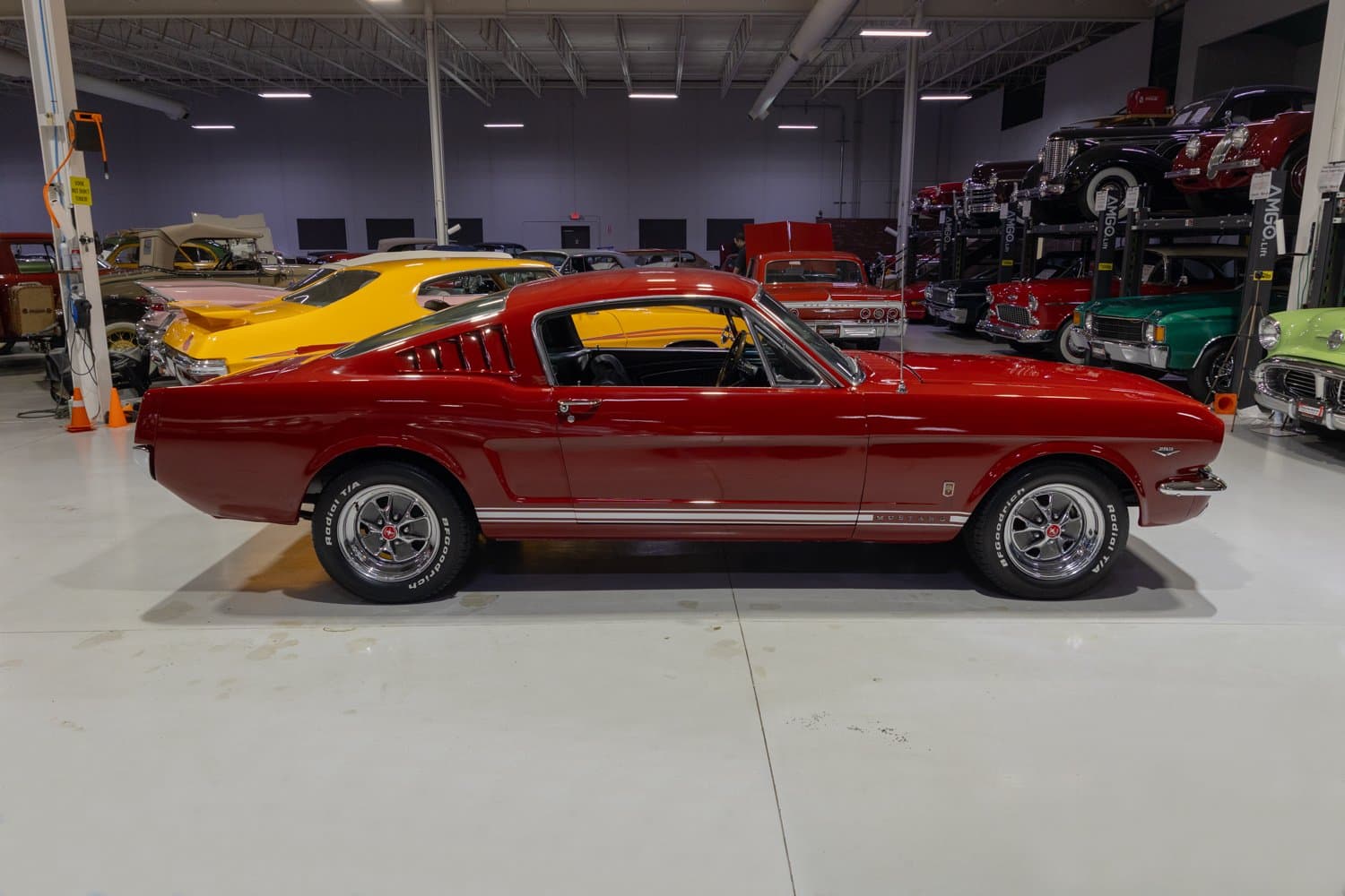 1966 Ford Mustang GT Fastback thumbnail 11