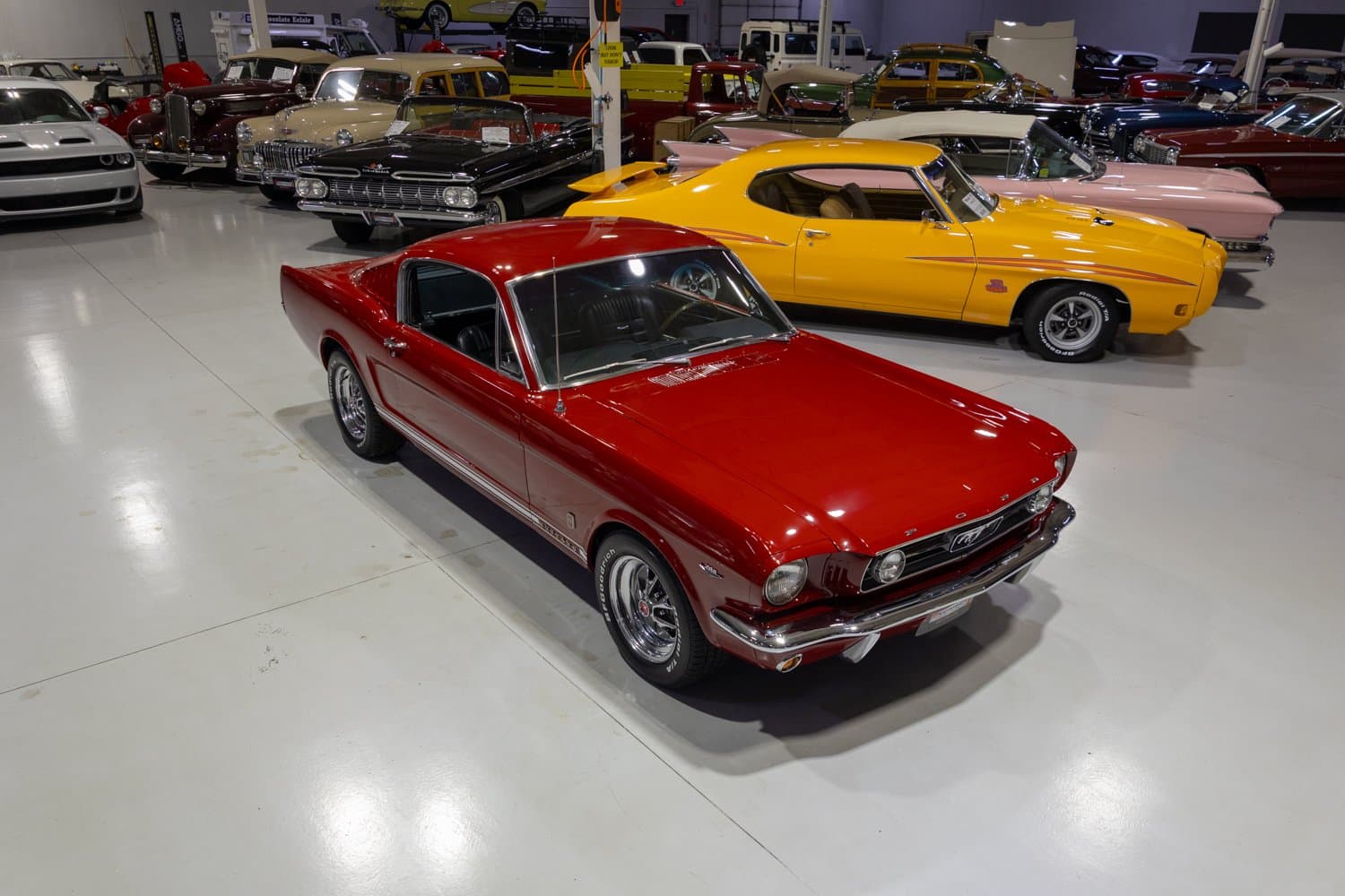 1966 Ford Mustang GT Fastback thumbnail 6