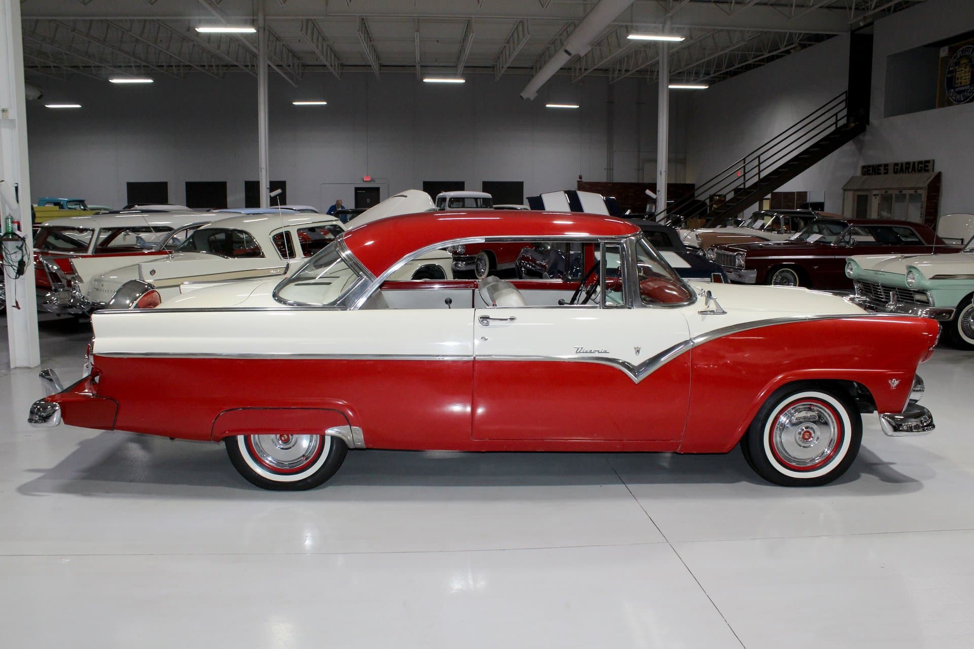 1955 Ford Fairlane Victoria thumbnail 9