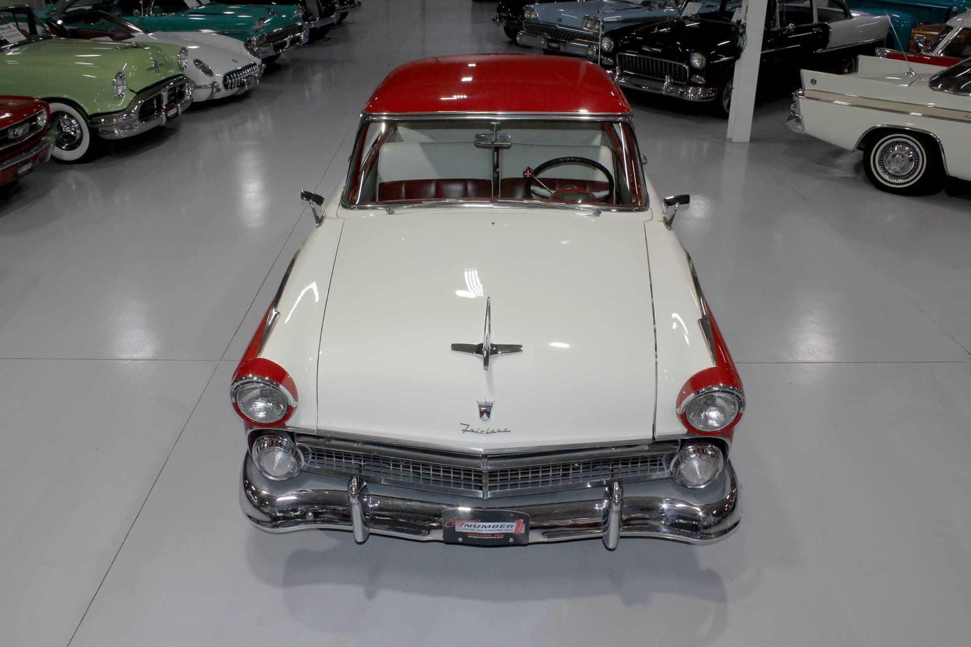 1955 Ford Fairlane Victoria thumbnail 4