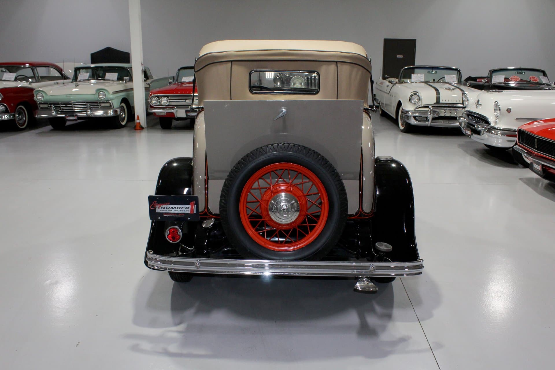 1932 Ford Model 18 Sports Coupe thumbnail 10