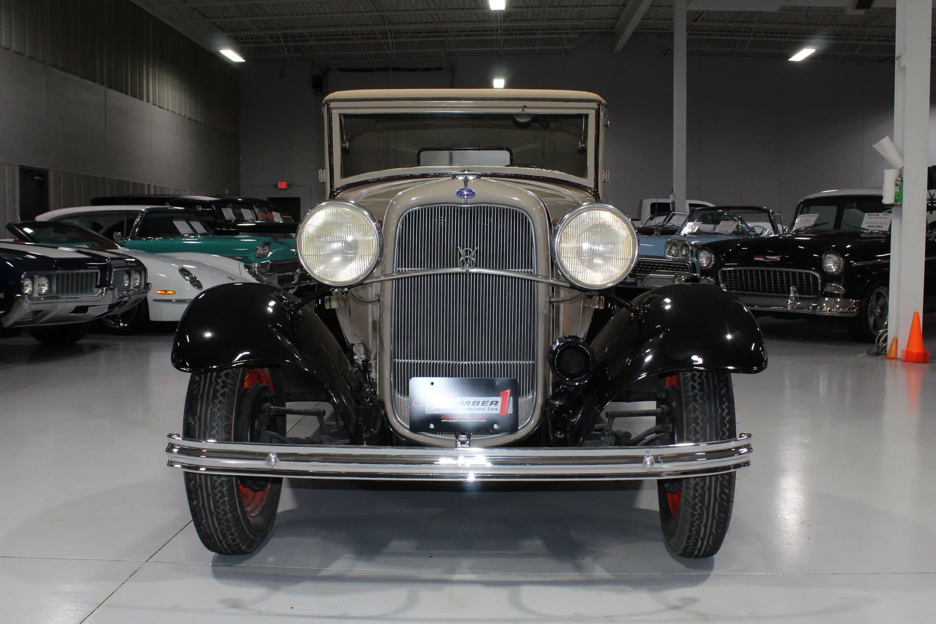 1932 Ford Model 18 Sports Coupe thumbnail 16