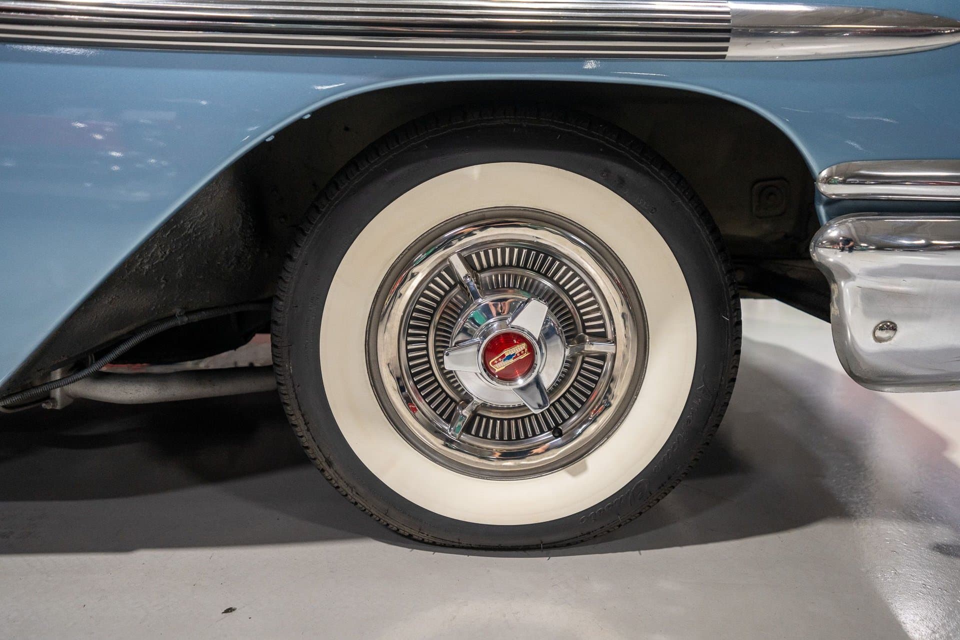 1958 Chevrolet Impala Convertible thumbnail 17